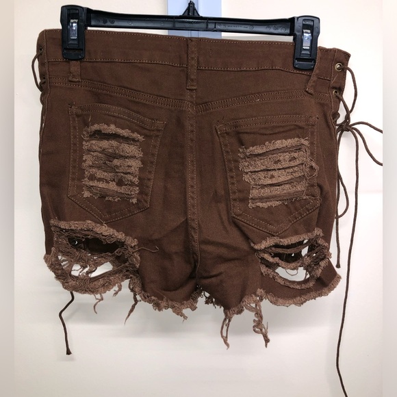 Y2K shorts, ripped brown denim shorts with ties on both sides - Picture 4 of 6